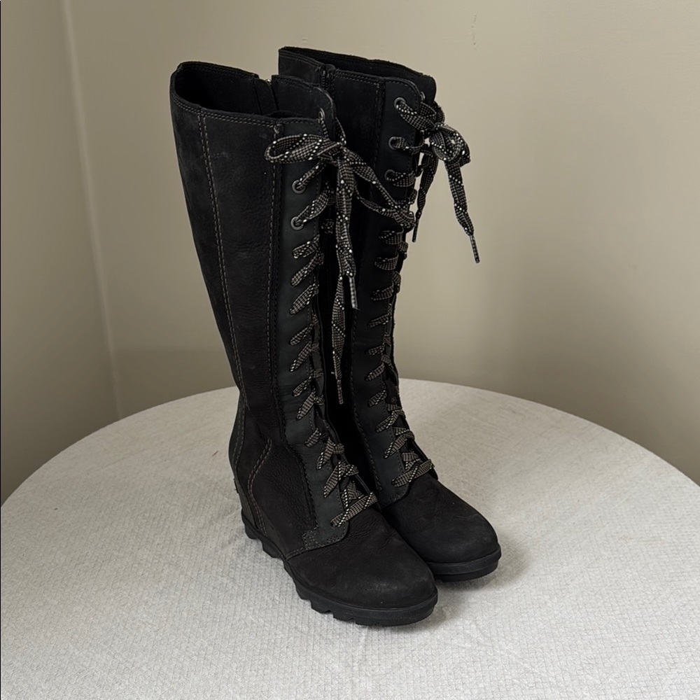 Sorel Black Joan of Arctic lace up wedge boots 7.5